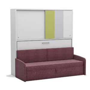 roze bank met bed en kasten